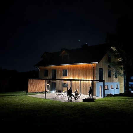 Vila Garden Loft Roczyny Exteriér fotografie