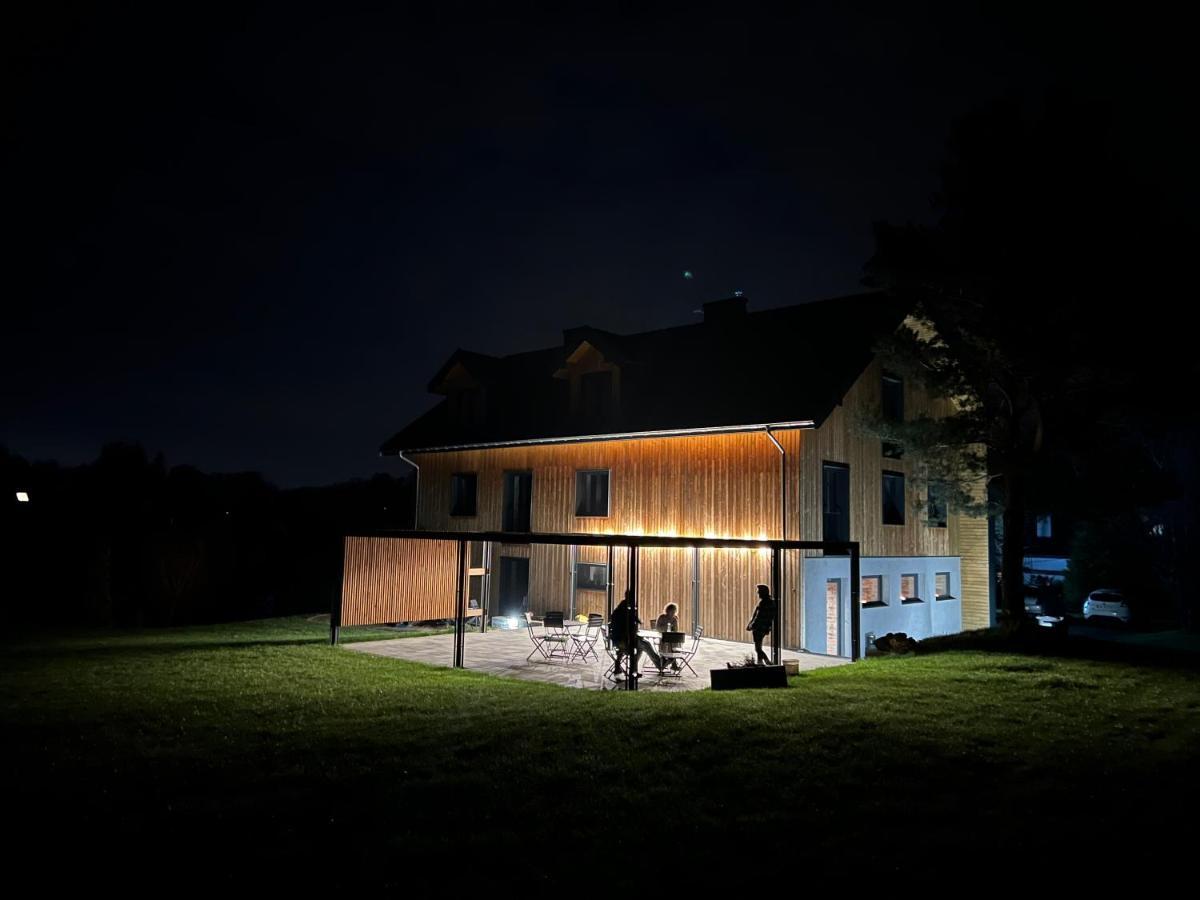 Vila Garden Loft Roczyny Exteriér fotografie