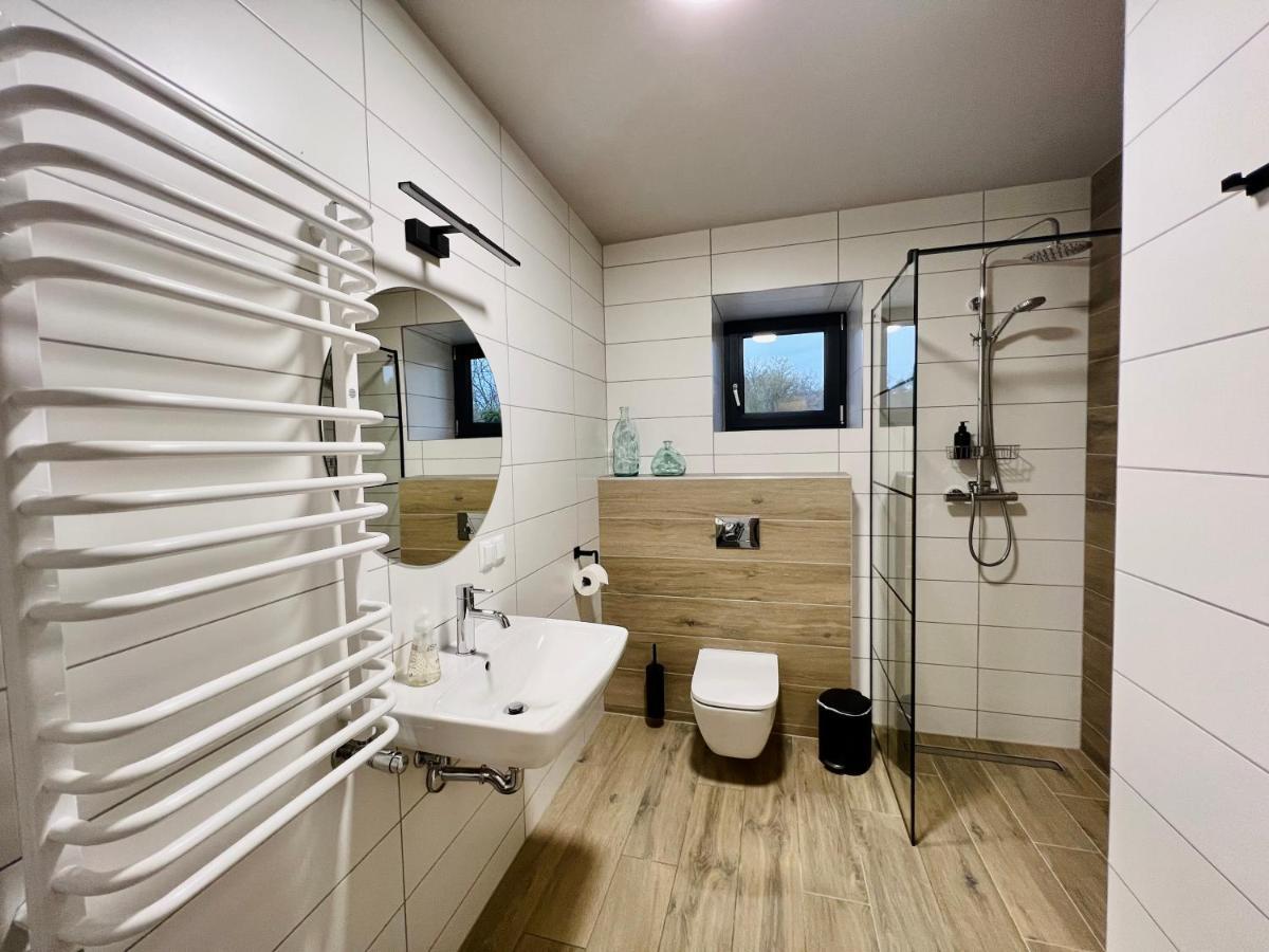 Vila Garden Loft Roczyny Exteriér fotografie