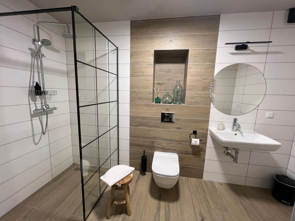 Vila Garden Loft Roczyny Exteriér fotografie