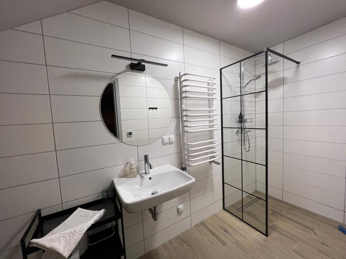Vila Garden Loft Roczyny Exteriér fotografie